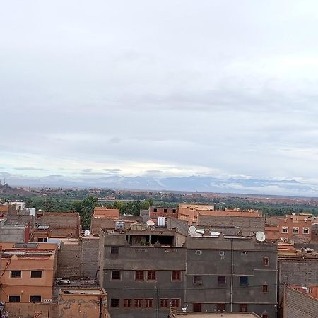 Hostel Afgo Rooftop Варзазат Екстериор снимка