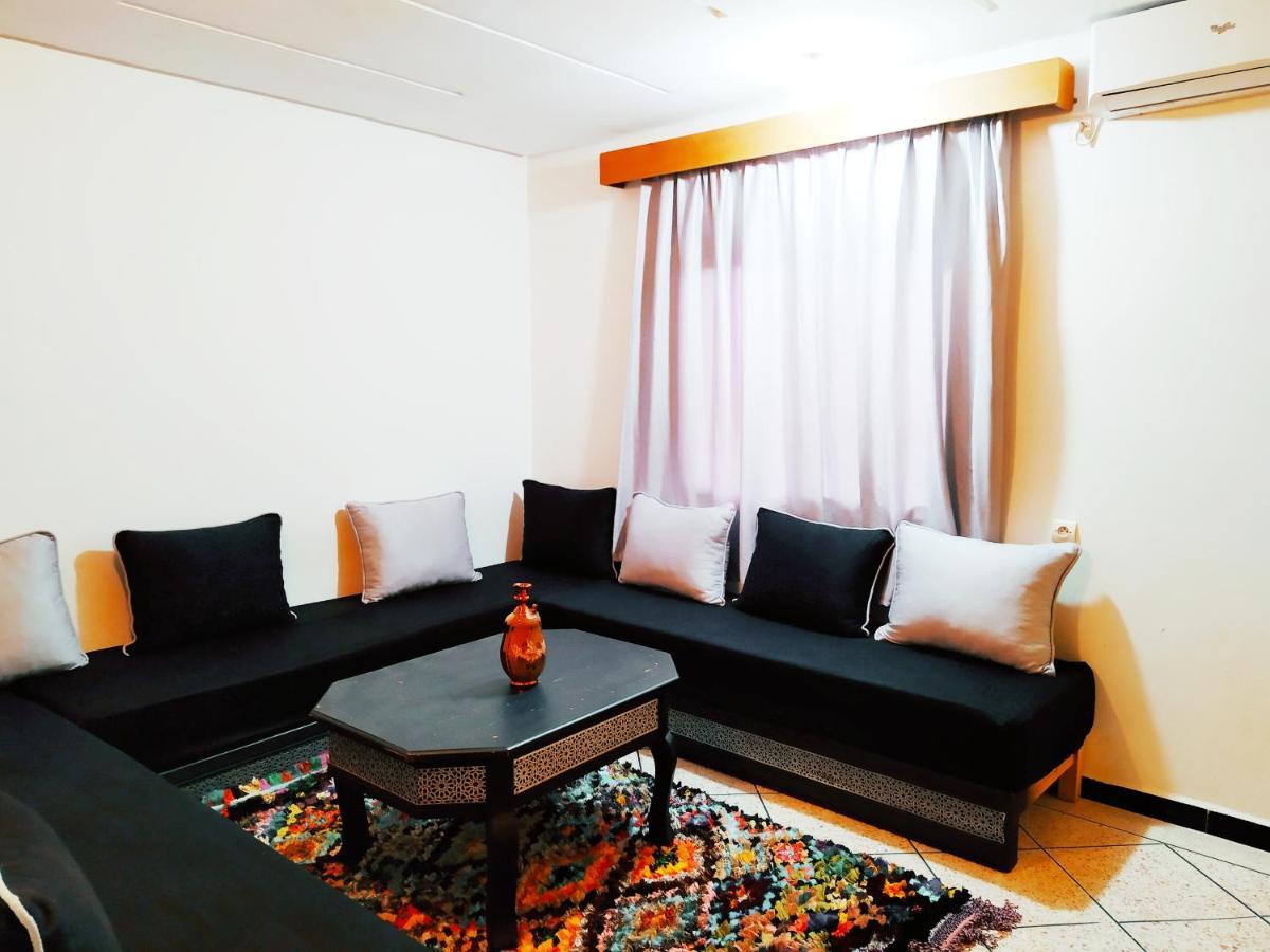 Hostel Afgo Rooftop Варзазат Екстериор снимка