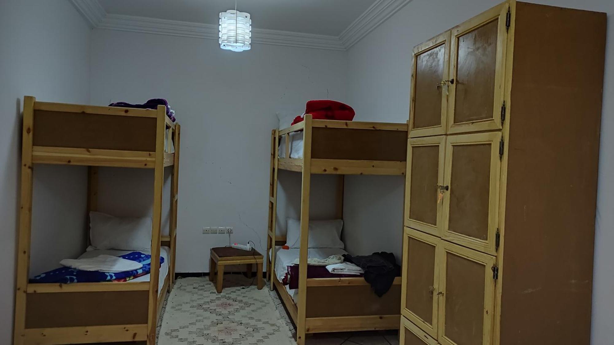 Hostel Afgo Rooftop Варзазат Екстериор снимка