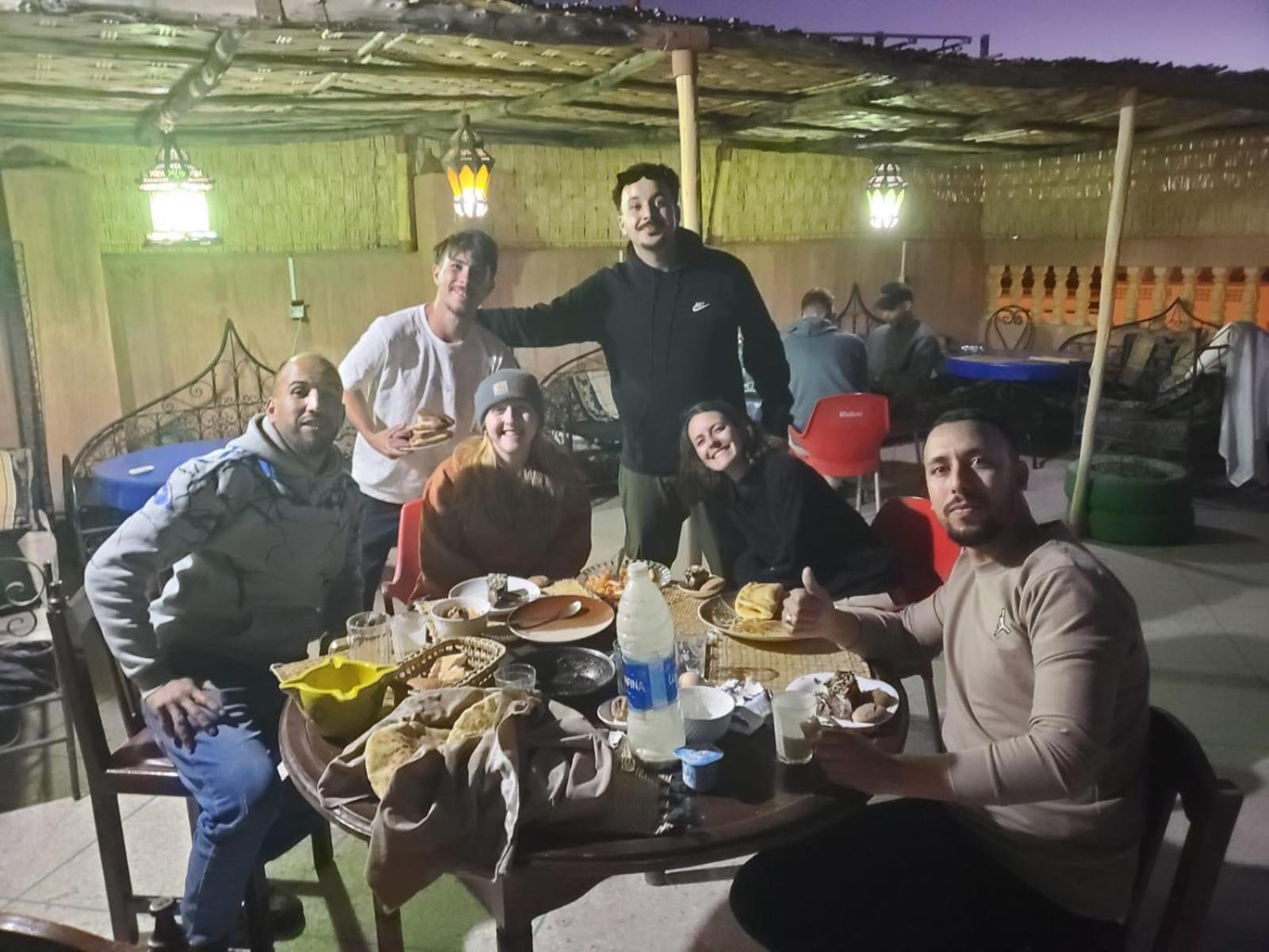 Hostel Afgo Rooftop Варзазат Екстериор снимка