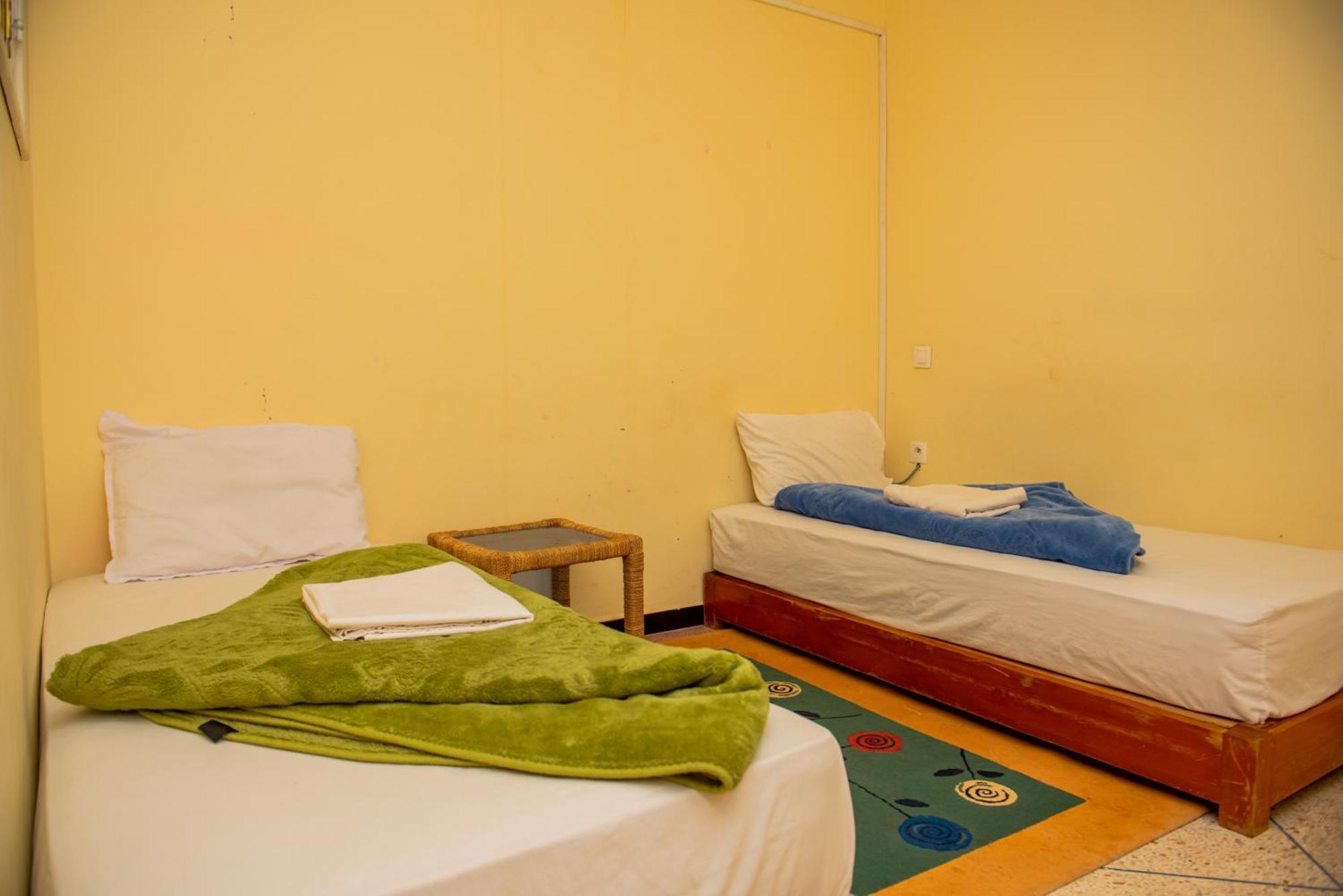 Hostel Afgo Rooftop Варзазат Екстериор снимка